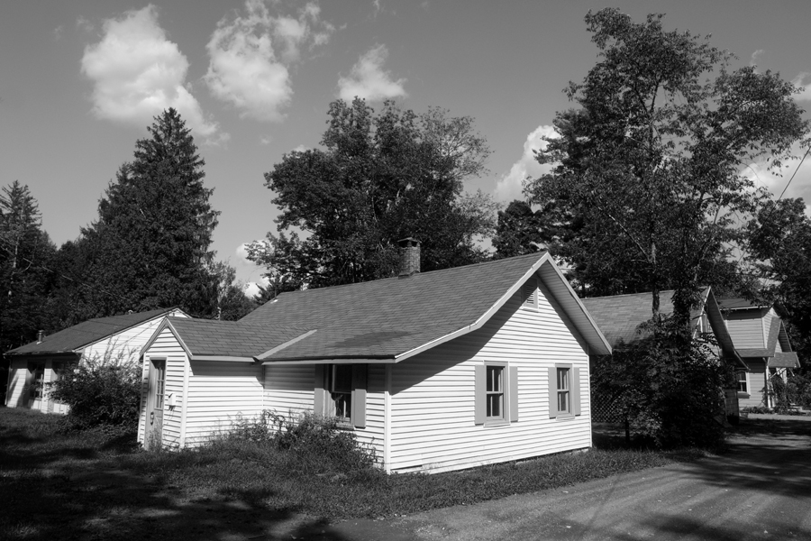 Peter Welch: Woodstock Cottage